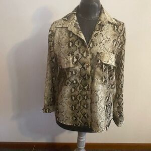 IVIVI Snakeskin print  button down blouse, size L